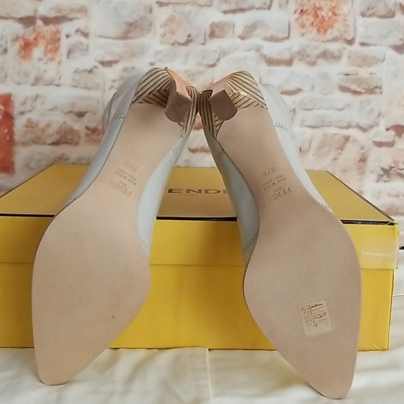 New Fendi Neoprene Zip Pointed Booties - Picture 6 of 11